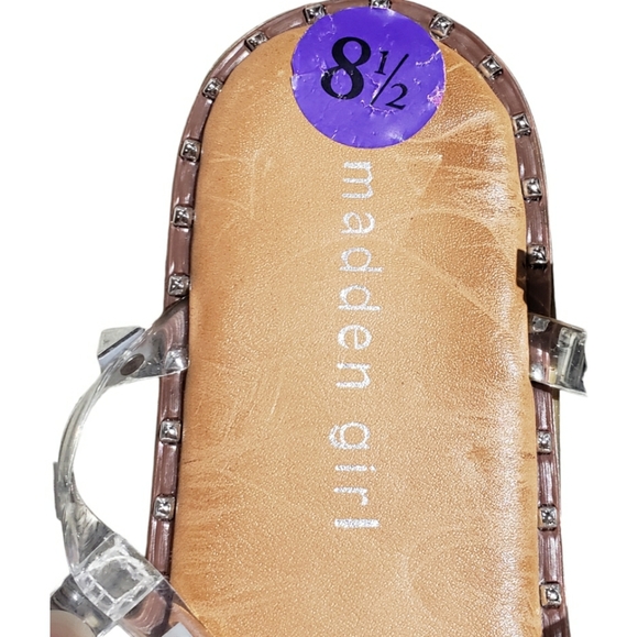 NEW MADDEN GIRL FAIRWAY STUDDED STRAPPY FLAT SANDALS SIZE 8 1/2. - Picture 8 of 9
